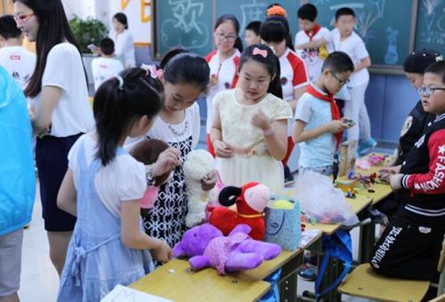 六一室内游戏,室内游戏乐翻天”